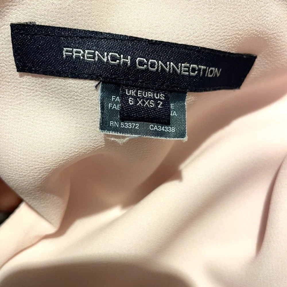 Light Pink Shift Dress With Tulip Sleeves 🤍 - Picture 6 of 10